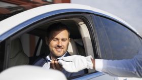 VIDEO Guvernul a decis să amâne controversat a ordonanță de urgență. Șoferii își cer drepturile